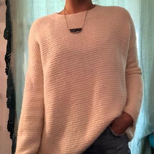 Wool/Cashmere White Cream Sweater